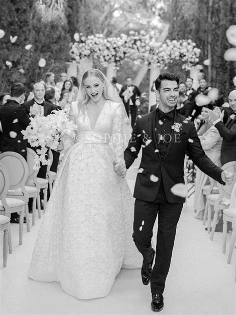 sophie turner wedding gown